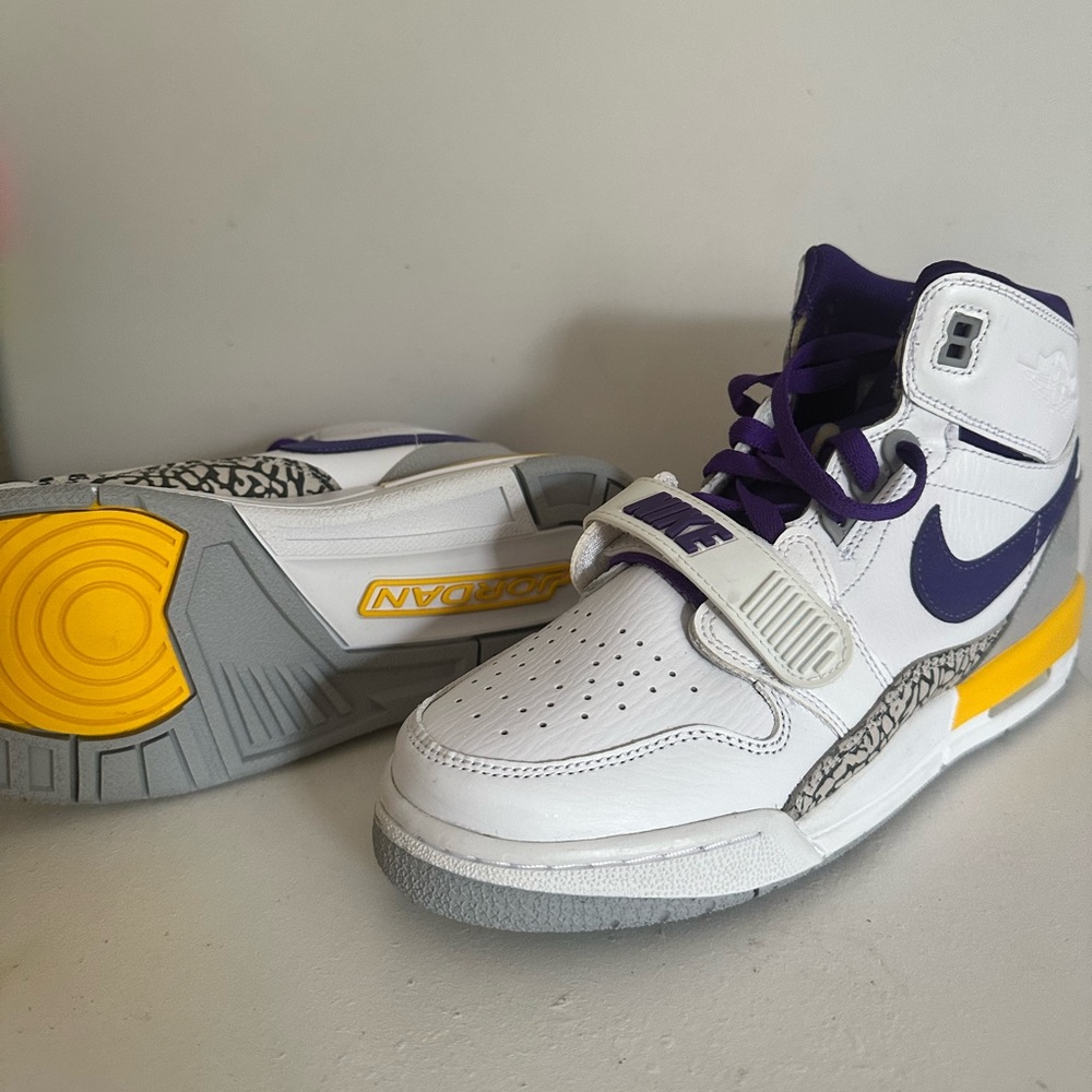 Nike Air Jordan Legacy 312 Lakers Purple White Mens Shoes AV3922-157 M 7Y W 8.5